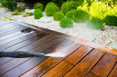Deck Cleaning - Pro Services Tallahassee, Florida